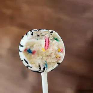 Birthday cake flavor