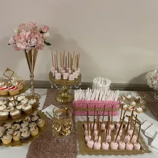 Krispy treats, covered marshmallows, covered pretzels and cake pops!!!