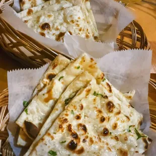 Regular &amp; Garlic Naan