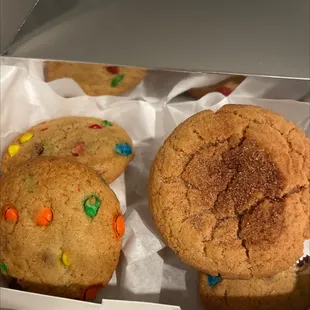 M&amp;M, snickerdoodle