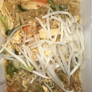 N4. Peanut Curry Noodles