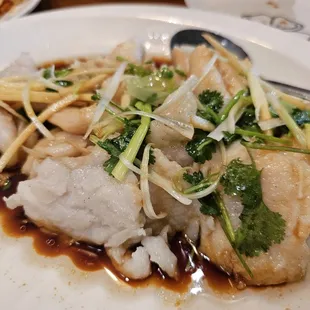 Steamed fish slices