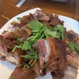1/2 Tea Leaf Smoked Duck