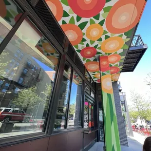 Outside the Bryant St. Market