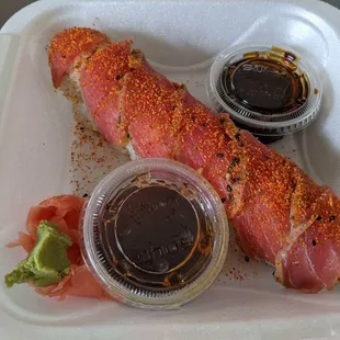 8 Pieces Tuna and Tuna Roll