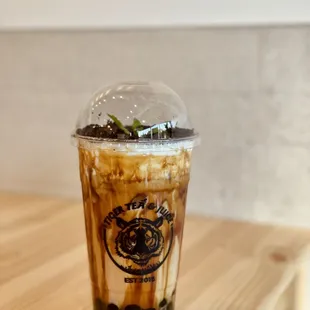 Potted Plant Black Sugar Boba Milk Tea (Large)