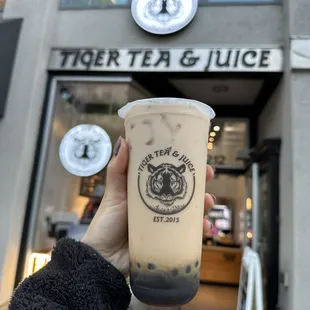 Black sugar boba milk tea