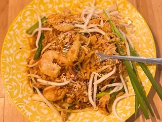 Saab Sis Thai
