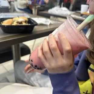 Dragonfruit milk tea