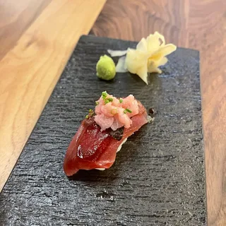 Akami To Toro