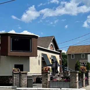 the front of a restaurant