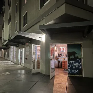 the entrance to the restaurant