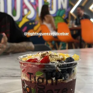 Tropical açaí bowl