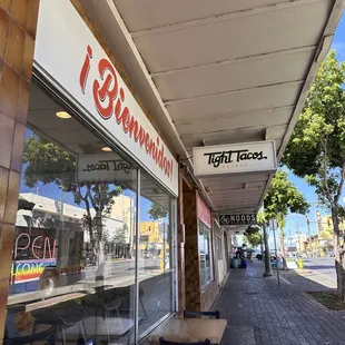 Picking up lunch