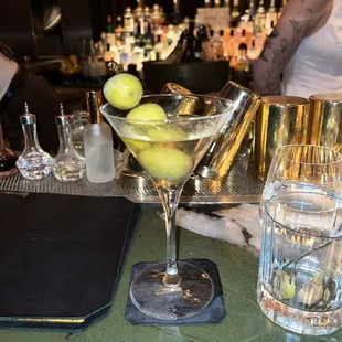 Dirty gin martini