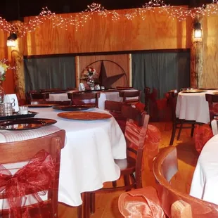 The reception barn at TihsreeD Lodge (Tis-reed).