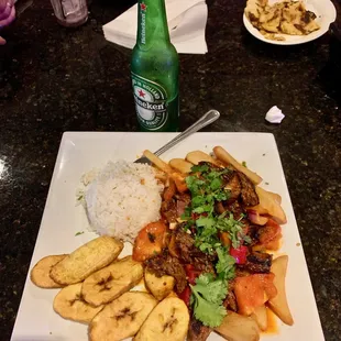 Lomo Saltado