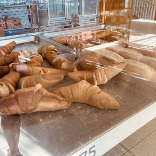 Plain bread roll ups. Denser than the concha breads