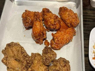 Kangnam Chicken & Seafood