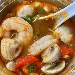 Tom yum soup