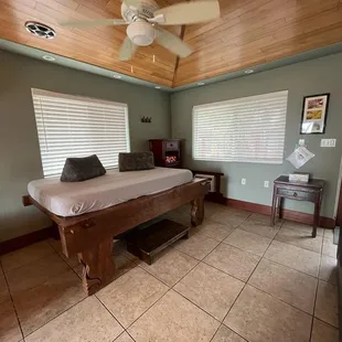 Bamboo 2: teak daybed