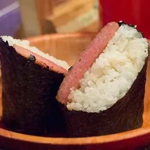 Spam musubi.