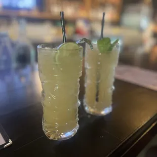 Mai tai's