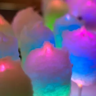 Sooooooo pretty! Great for any evening time reception or party!