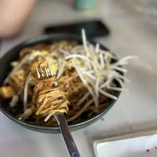 ramen and noodles, food