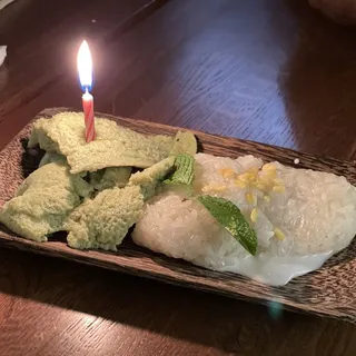 Pandan Custard & Sticky Rice