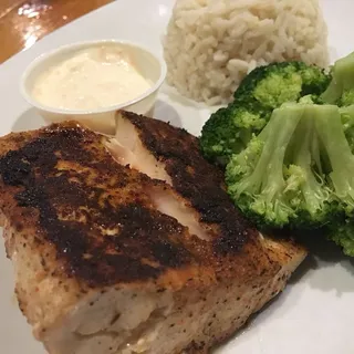 Blackened Mahi Entree