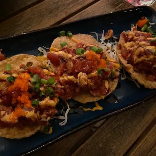 Ahi Poke Wonton Sliders*