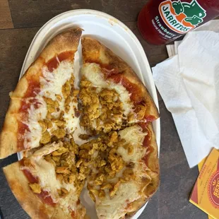 Naan Chicken Pizza