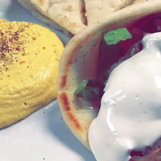 Hummus & Pita