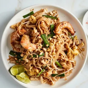 Shrimp pad Thai