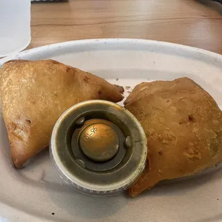 Samosa (2 PC.)