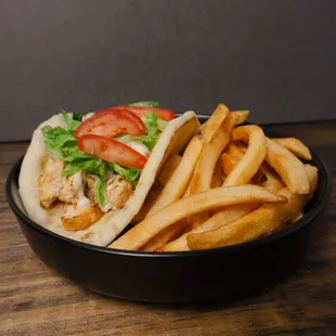 Grilled Chicken Pita