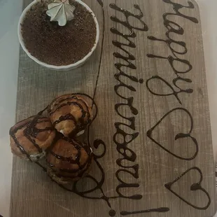 Crème brûlée &amp; crème puffs