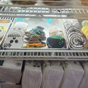 Iced sugar cookie option 10/29/2024