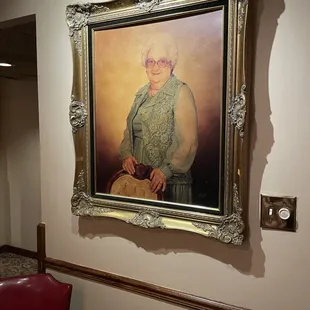 a portrait of a woman