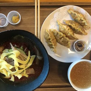 Bibim Naengmyeon