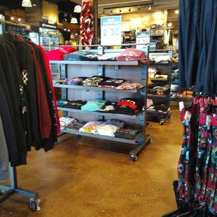 At Tilly's exchanging Christmas gifts good deals on clothes and no one's in here!