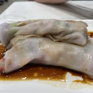 PF6. Pan fried noodles with BBQ pork