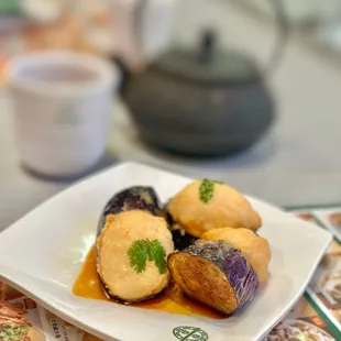 *Deep Fried Eggplant with Shrimp