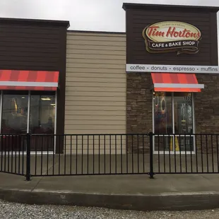 the front of tim horton&apos;s cafe and bakery