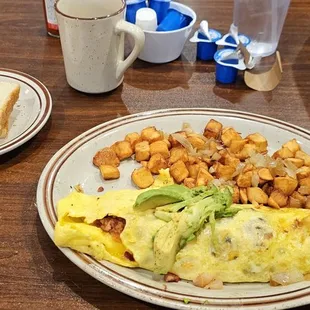 California Omelet, home fries, toast