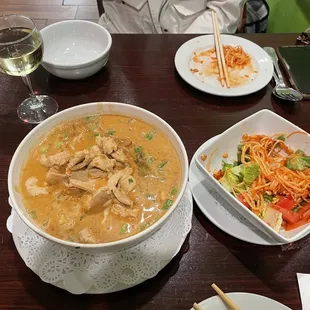 Khao Soi &amp; Papaya Salad