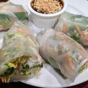 Shrimp summer rolls