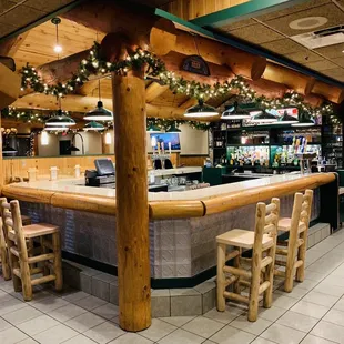 the bar and dining area