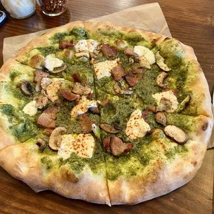 The Penelope - very strong garlic pesto flavor kind of overpowered everything, but if pesto is your jam, you&apos;ll love it.